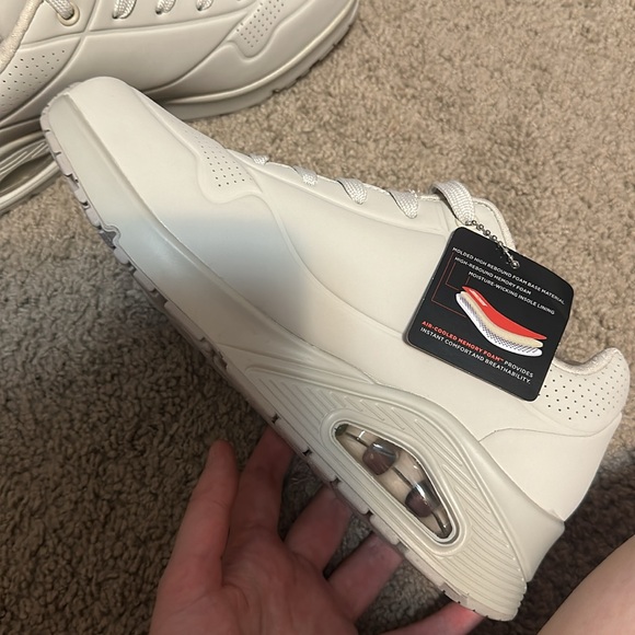 3/$150 NWT Size 9 women’s sketchers sneakers air cooled memory foam - Picture 4 of 8